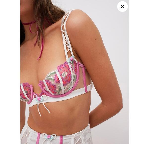 NWT For Love & Lemons Festival Floral Underwire Bra Victoria Secret’s 34D - Picture 6 of 11